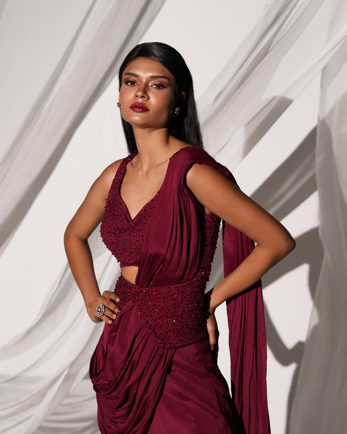 AMIRA by Kiyohra — maroon