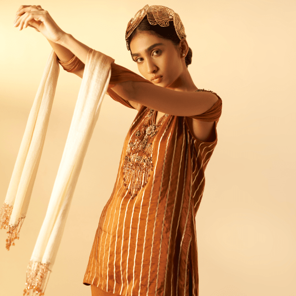 Divya- Tunic set with attached dupatta — view 3