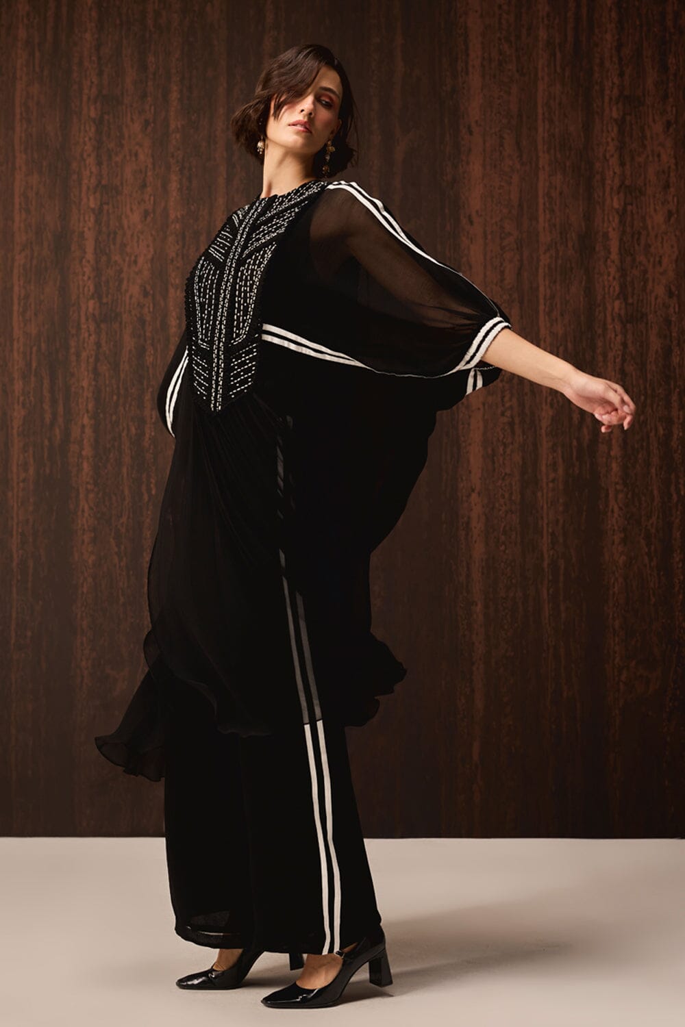 Jivi Embroidered Kaftan With Pants — photo 3