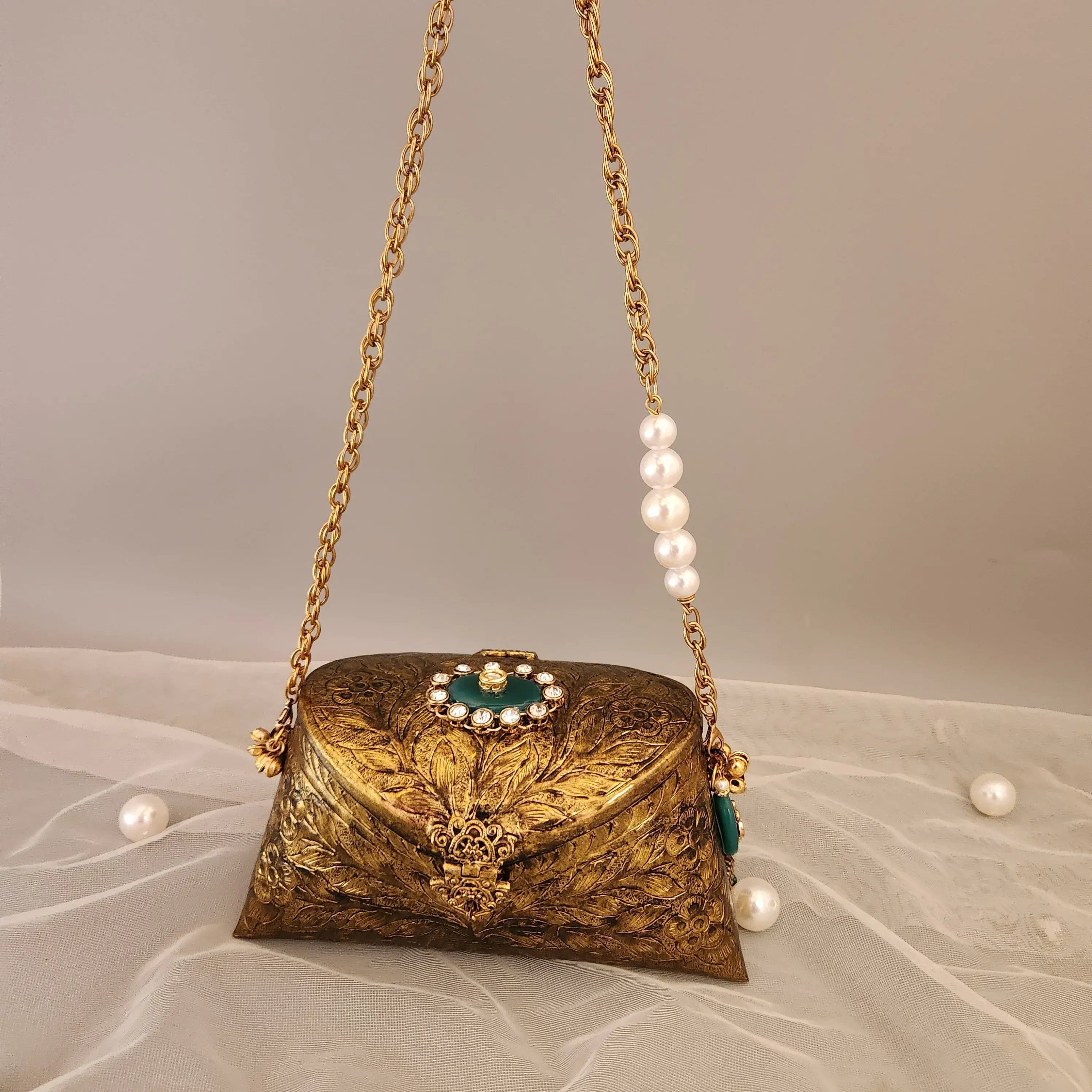 Antique Gold Royale Metal Clutch by Clutch It
