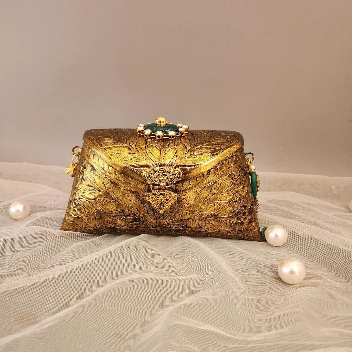 Antique Gold Royale Metal Clutch by Clutch It
