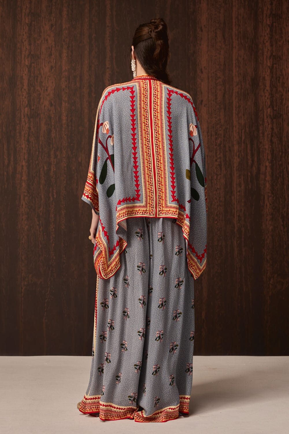 Aya Embroidered Cape with Pants — photo 5