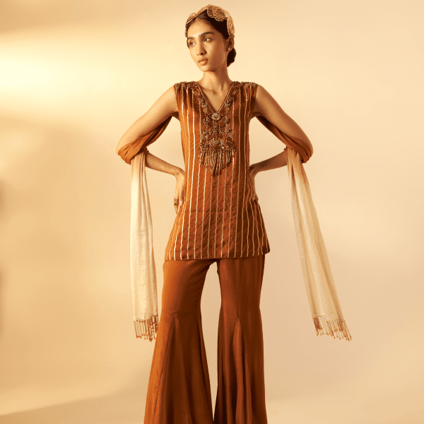 Divya- Tunic set with attached dupatta — view 1