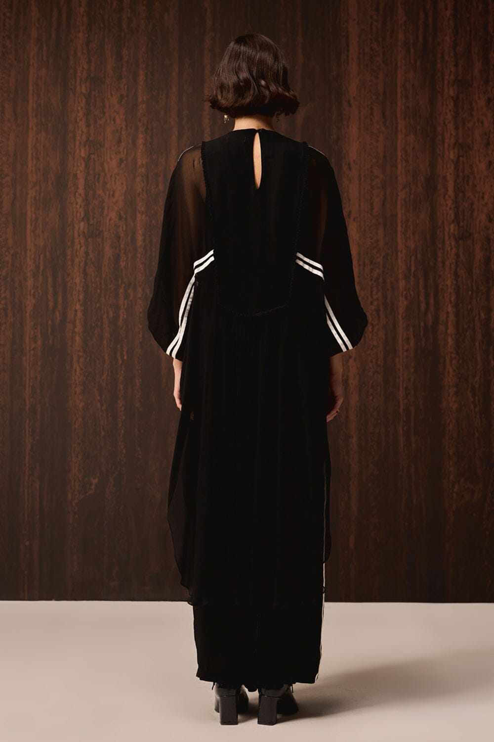 Jivi Embroidered Kaftan With Pants — photo 5