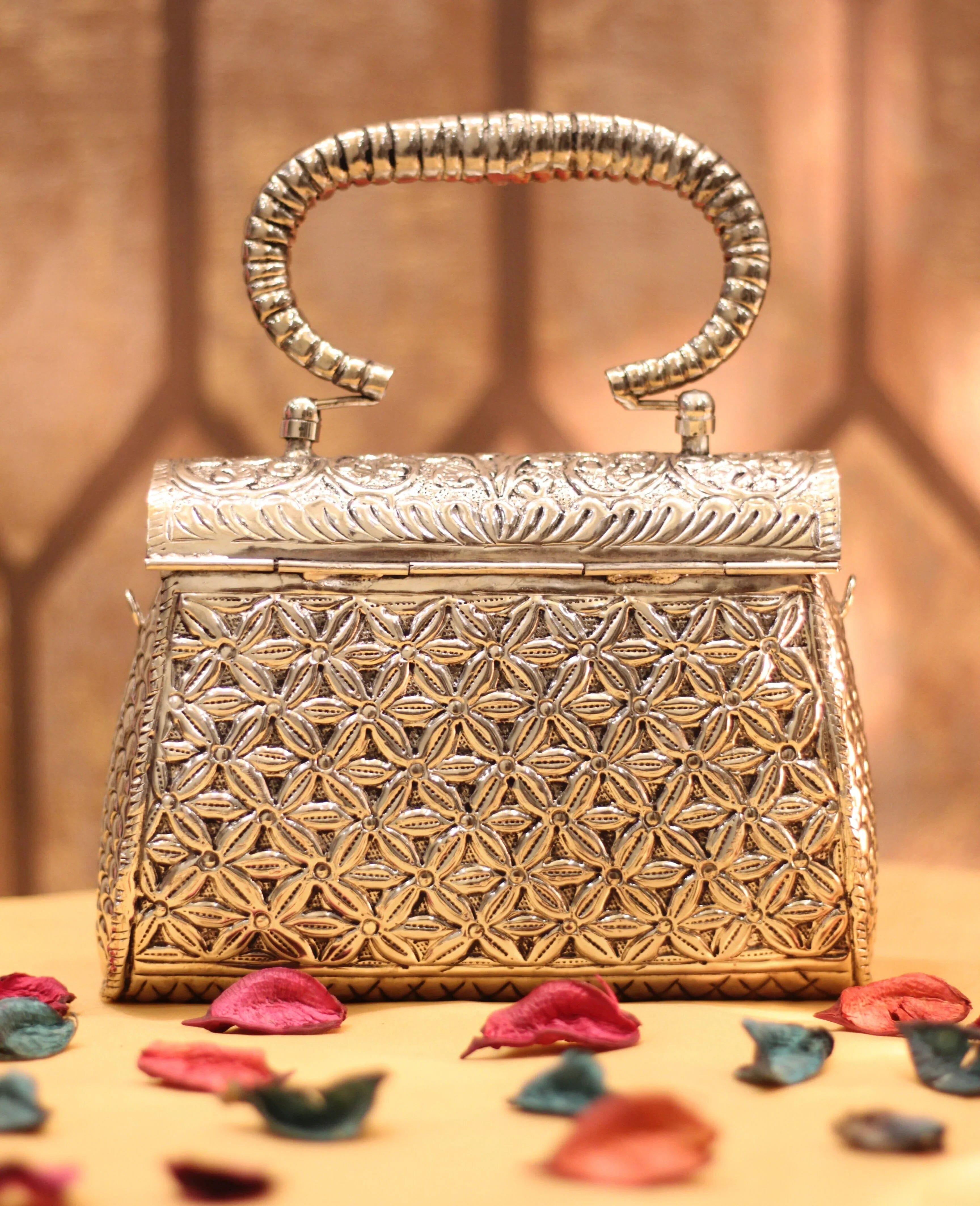 KISHA Silver Clutch by Clutch It