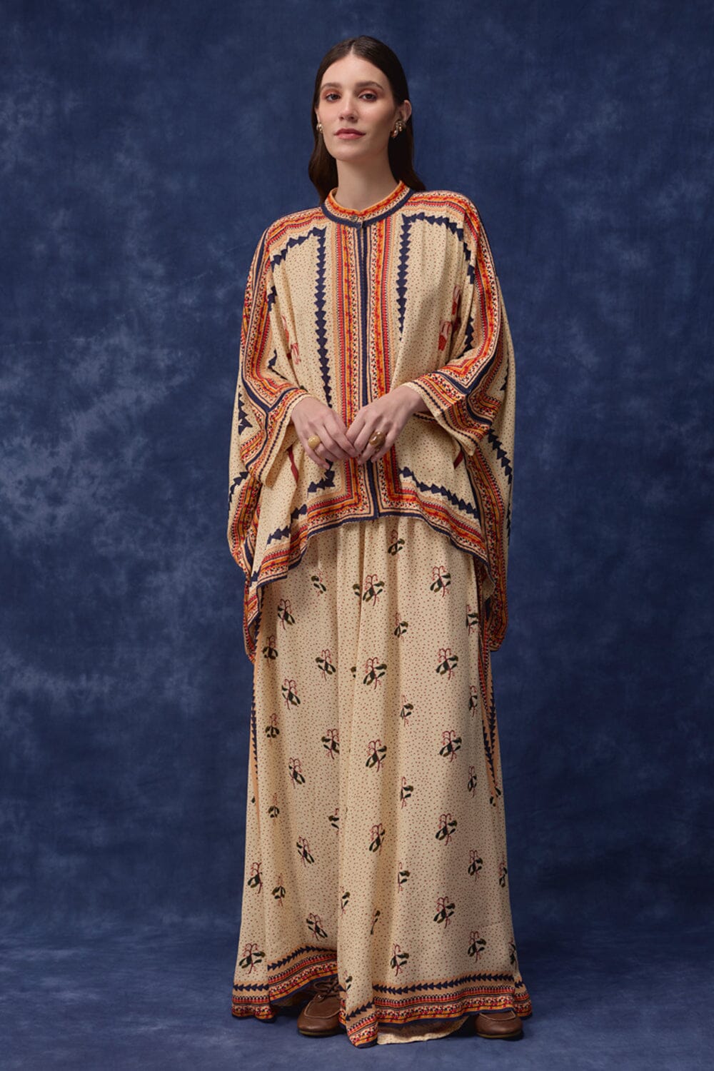 Lana Embroidered Cape with Pants — photo 1