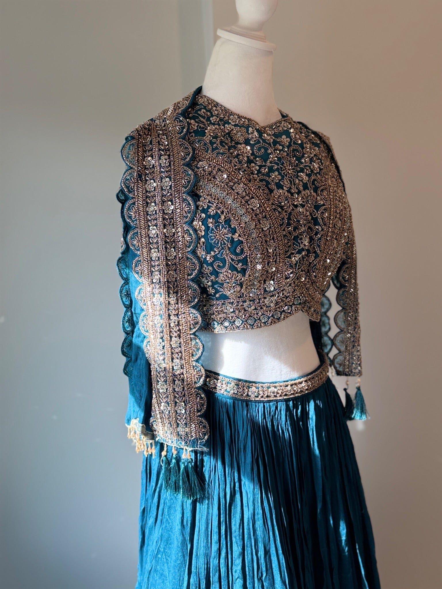 Original photo 6653 — teal embroidered lehenga set