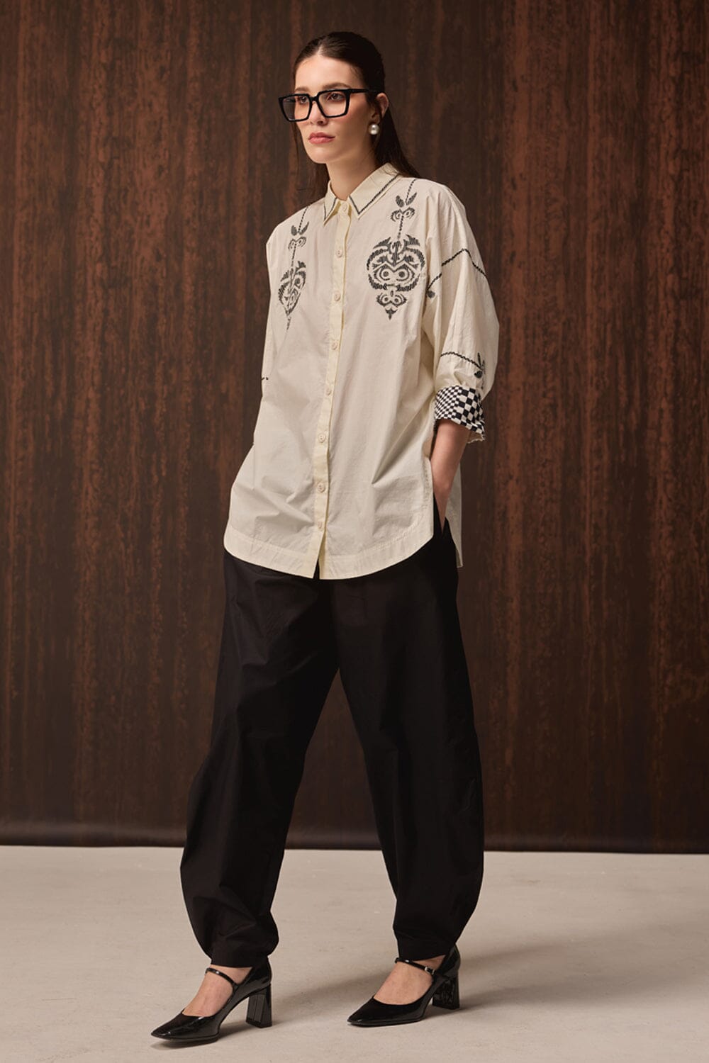 Piya Embroidered Shirt With Pants — photo 1