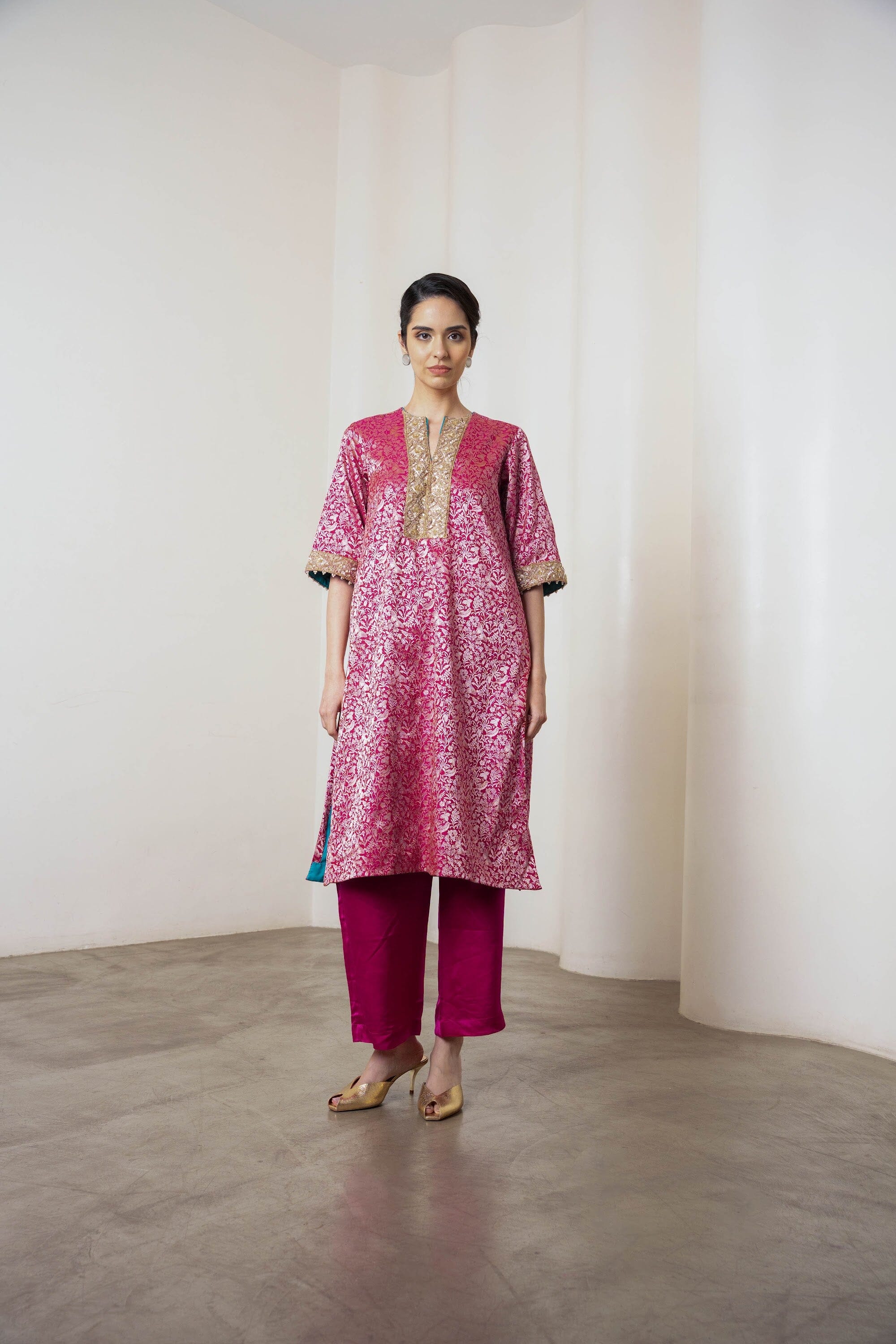 Rysa Kurta Set Magenta by Shriya Singhi