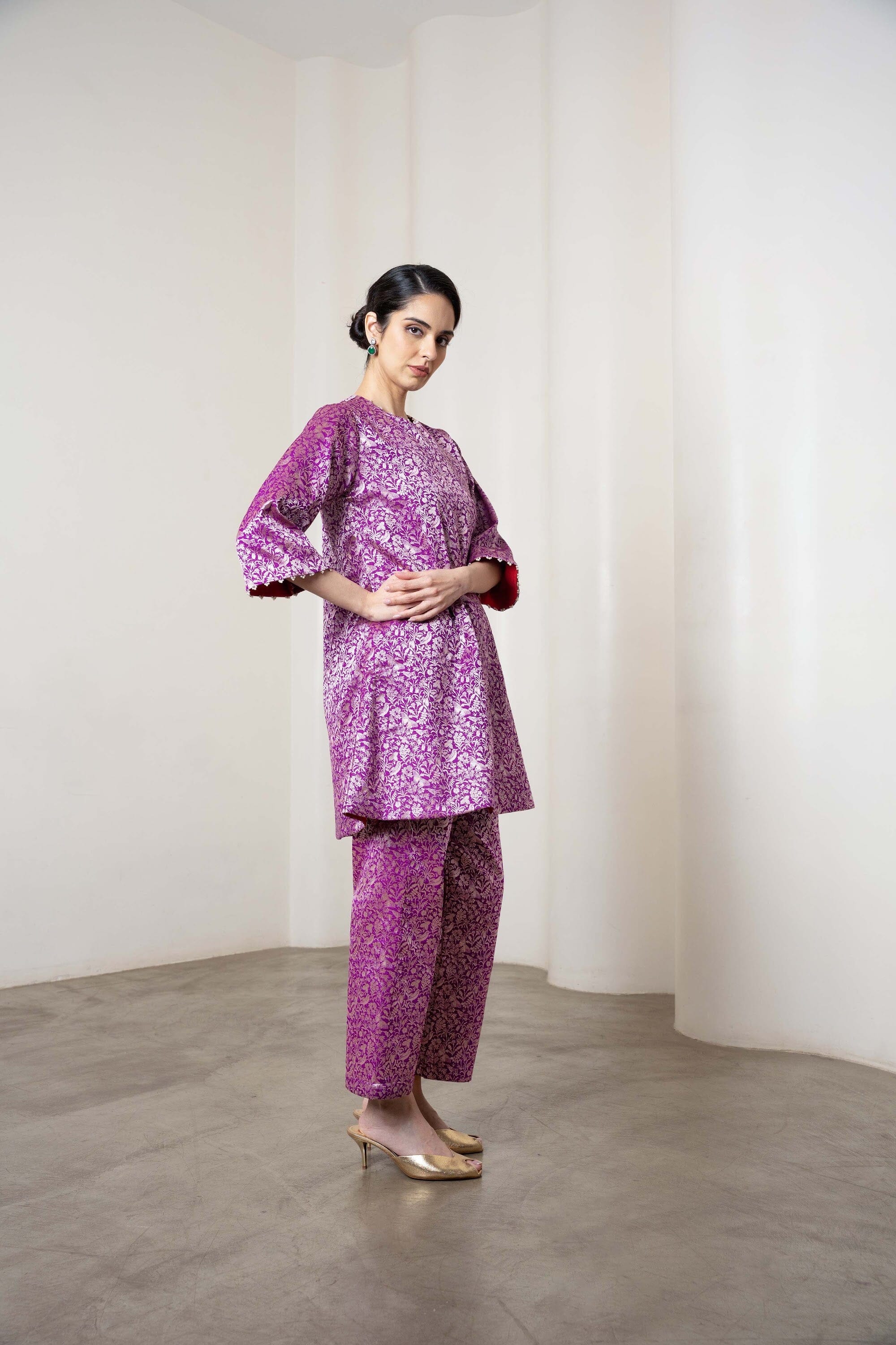 Sonal Kurta Set In Purple by Shriya Singhi